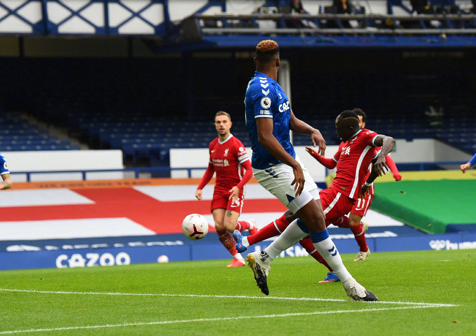 我们重点使 我们重点使